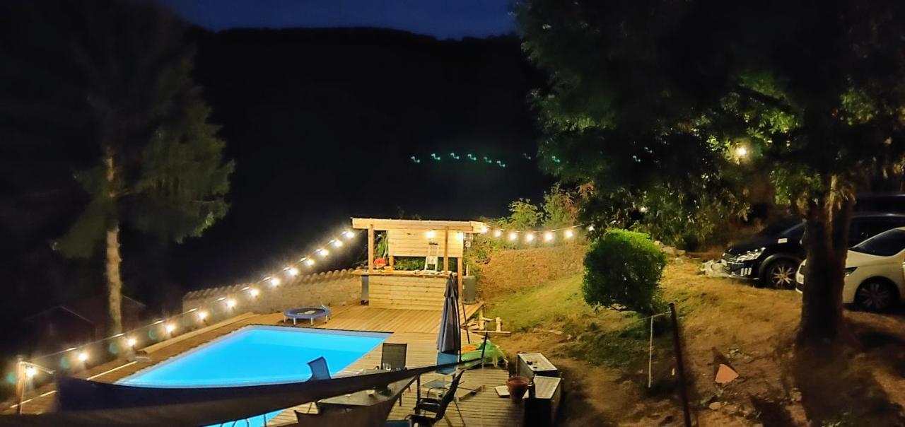 Halte Du Vert Coteau Chevinay Luaran gambar